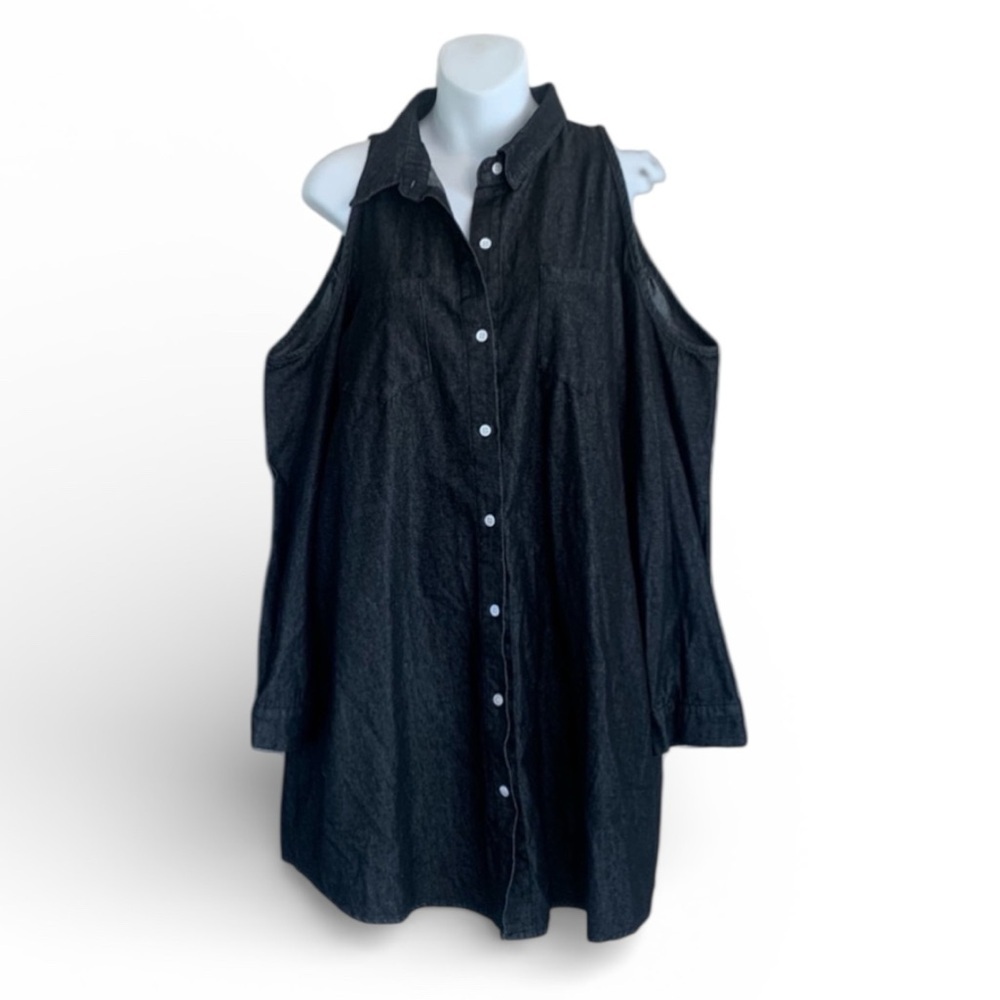 ZojuYozio black Denim shirt, long sleeve, cold shoulder, pockets. L NWT